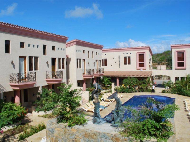 Las Sirenas Hotel And Condos ウェスト・ベイ エクステリア 写真